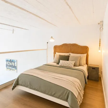 Vincent Grand Loft-near Clinic, Arena & Stadium Apartament